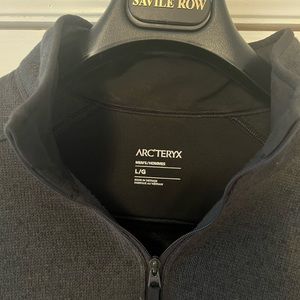 Arc’teryx Covert Cardigan 1/2 Zip. Men’s Jacket size Large. Near new. Worn once.